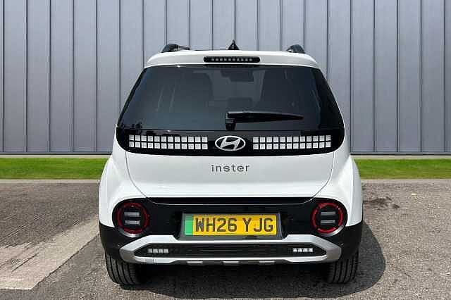 Hyundai INSTER Long Range 49kWh 02 Auto 5dr White