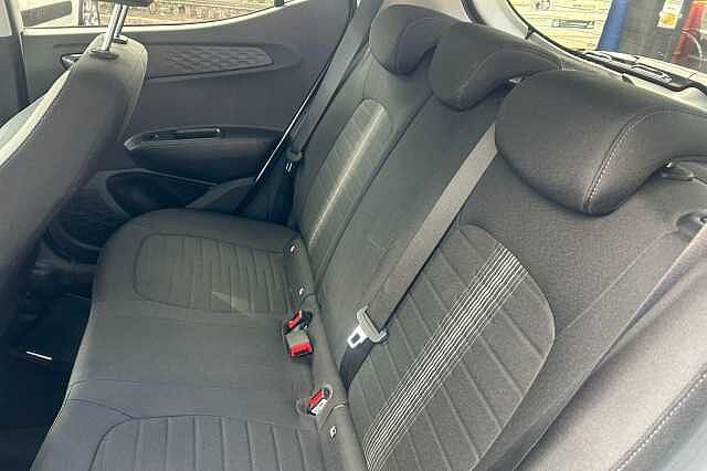 Hyundai I10 1.0 Premium Euro 6 (s/s) 5dr White