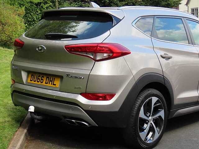 Hyundai Tucson 2.0 CRDi 185 Premium 5dr Auto