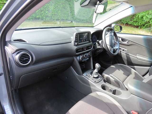 Hyundai KONA 1.0T GDi Play Edition 5dr Silver