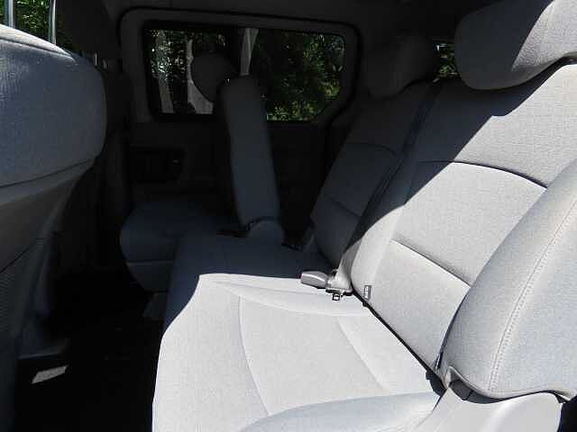 Hyundai I800 2.5 CRDi SE 5dr Grey