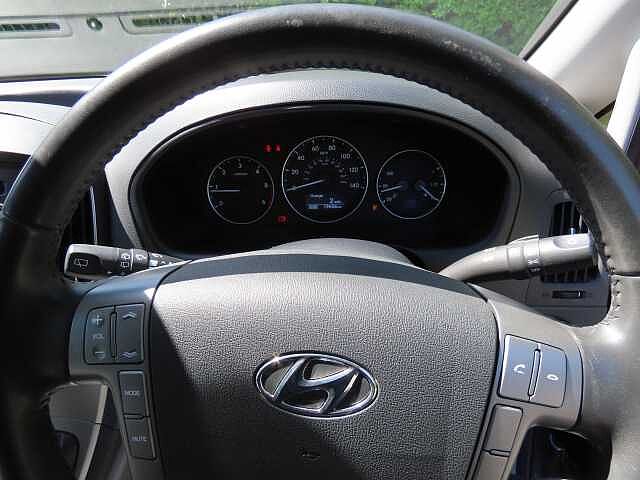 Hyundai I800 2.5 CRDi SE 5dr Grey