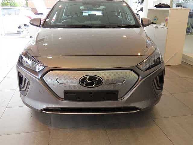 Hyundai Ioniq 100kW Premium 38kWh 5dr Auto