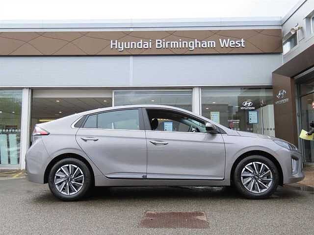 Hyundai Ioniq 100kW Premium 38kWh 5dr Auto