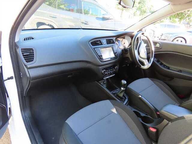 Hyundai I20 1.2 Premium Nav 5dr