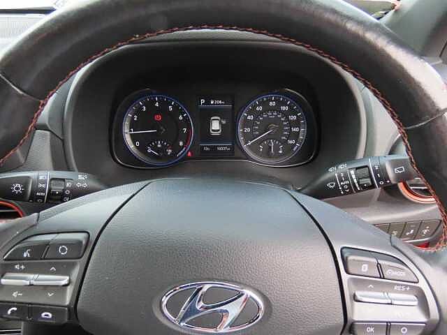 Hyundai Kona 1.6T GDi Blue Drive Premium GT 5dr 4WD DCT