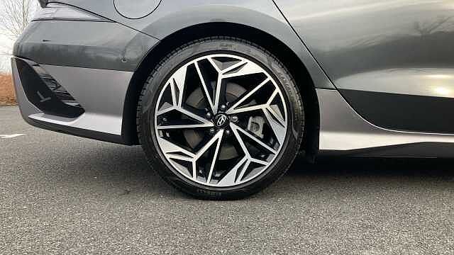 Hyundai IONIQ 6 168kW Ultimate 77kWh 4dr Auto Electric Saloon