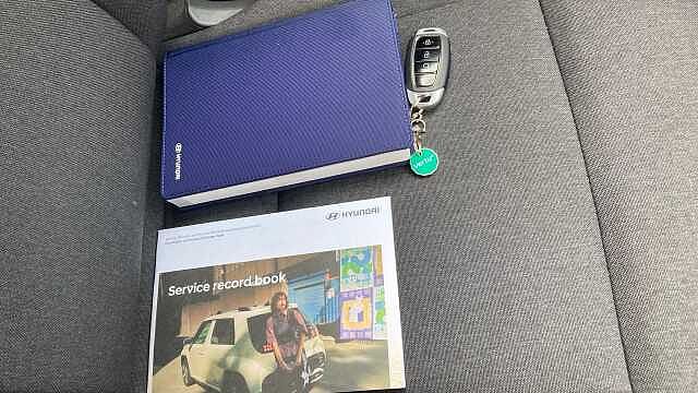 Hyundai INSTER 85kW 02 49kWh 5dr Auto Electric Hatchback