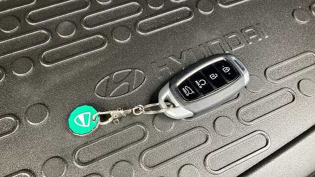 Hyundai INSTER 85kW 02 49kWh 5dr Auto Electric Hatchback