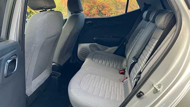 Hyundai I10 1.0 MPi Premium 5dr Petrol Hatchback Silver