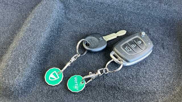 Hyundai I10 1.0 MPi Premium 5dr Petrol Hatchback Silver