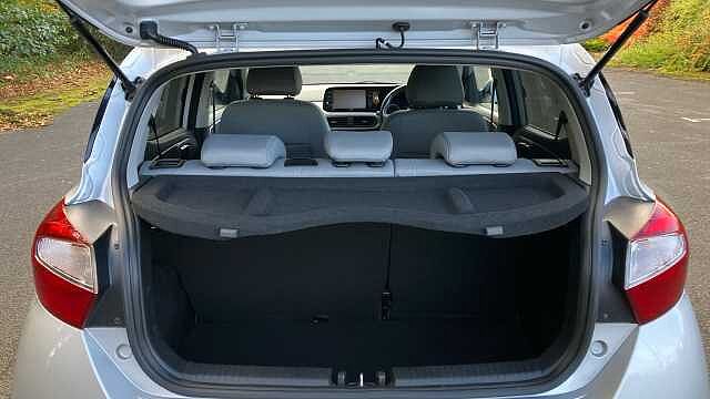 Hyundai I10 1.0 MPi Premium 5dr Petrol Hatchback Silver