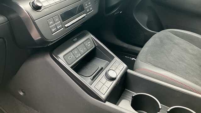 Hyundai KONA 1.6T 138 N Line S 5dr DCT Petrol Hatchback Special Solid - Atlas White