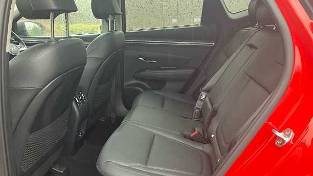 Hyundai TUCSON 1.6 TGDi 48V MHD Ultimate 5dr 2WD DCT Petrol Estate Red