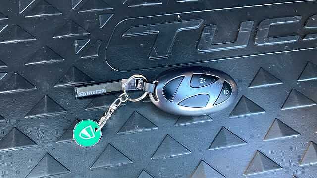 Hyundai TUCSON 1.6T Plug-in Hybrid N Line S 5dr Auto Estate Ecotronic Grey - Pearl