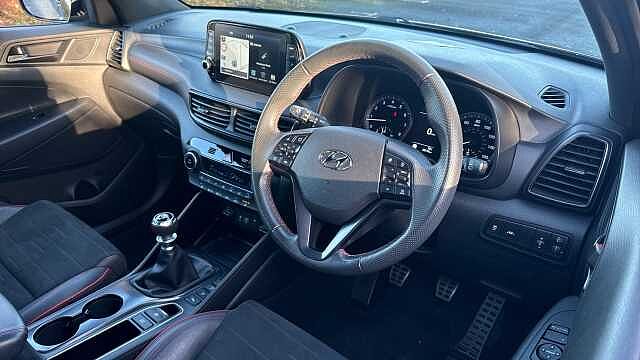Hyundai TUCSON 1.6 TGDi 177 N Line 5dr 2WD Petrol Estate Black