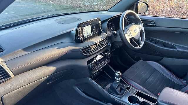 Hyundai TUCSON 1.6 TGDi 177 N Line 5dr 2WD Petrol Estate Black