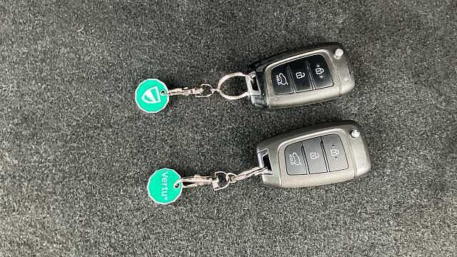 Hyundai KONA 1.6 GDi Hybrid SE Connect 5dr DCT Hybrid Hatchback Black