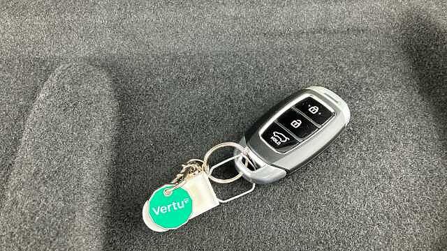 Hyundai i10 1.0 [63] Premium 5dr [Nav] Petrol Hatchback