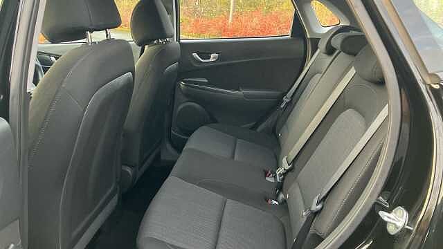 Hyundai KONA 1.6 GDi Hybrid SE Connect 5dr DCT Hybrid Hatchback Black