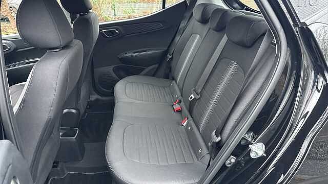 Hyundai I10 1.0 [63] Advance 5dr Auto [Nav] Petrol Hatchback Black