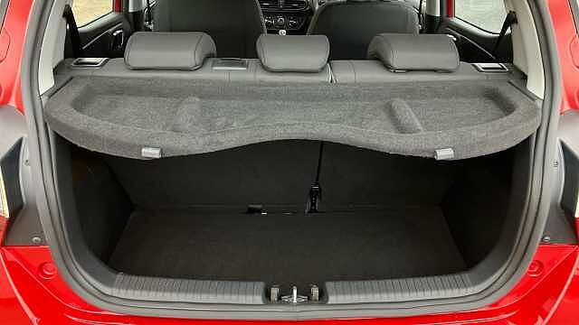 Hyundai I10 1.0 MPi SE Connect 5dr Petrol Hatchback Red