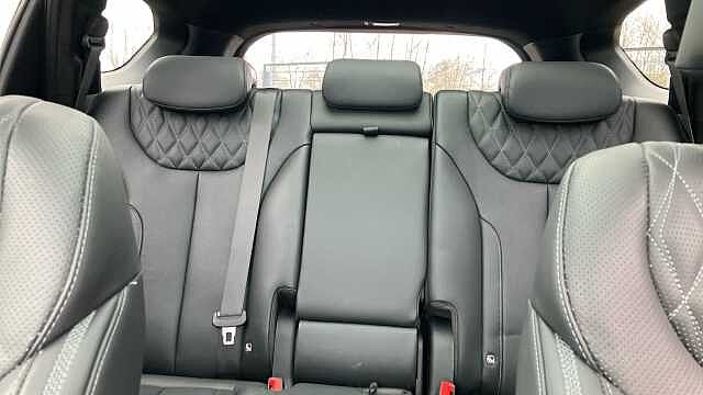 Hyundai SANTA FE 1.6 TGDi Hybrid Ultimate 5dr 4WD Auto Hybrid Estate Grey