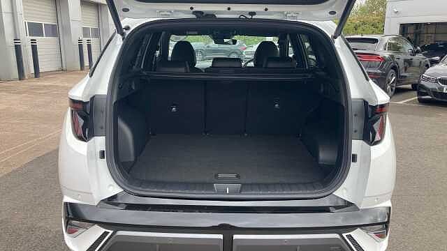 Hyundai TUCSON 1.6T 239 Hybrid N Line 5dr Auto Hybrid Estate White