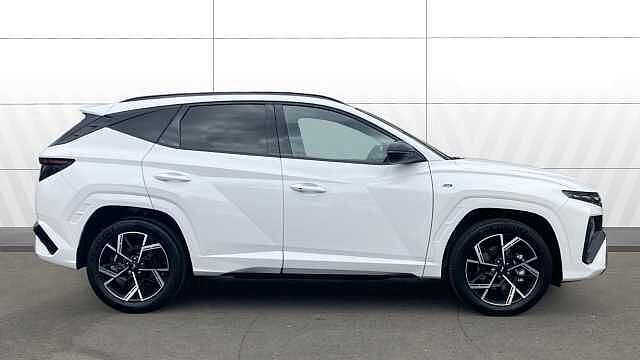 Hyundai TUCSON 1.6T 239 Hybrid N Line 5dr Auto Hybrid Estate White