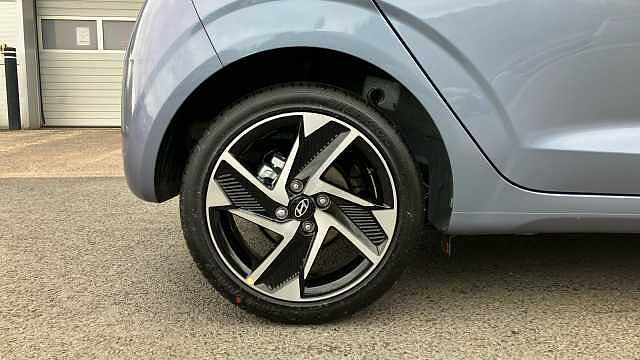 Hyundai i10 1.2 [79] Premium 5dr Auto [Nav] Petrol Hatchback