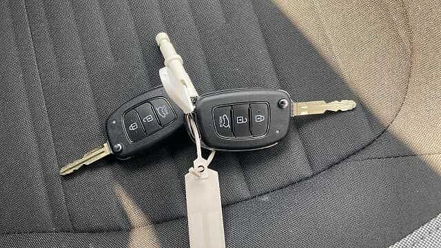 Hyundai i10 1.0 [63] Advance 5dr [Nav] Petrol Hatchback