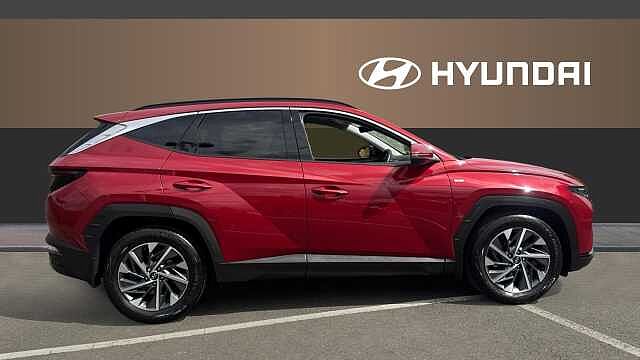 Hyundai TUCSON 1.6 TGDi 48V MHD Premium 5dr 2WD DCT Petrol Estate Red
