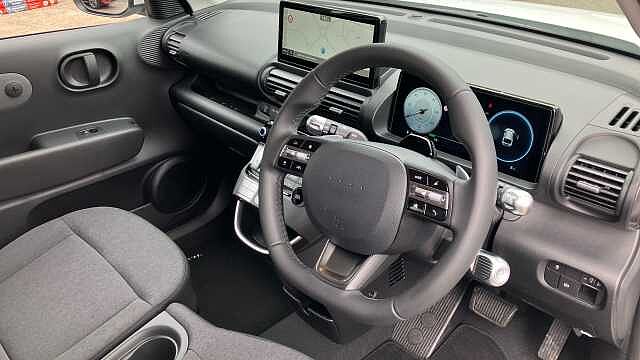 Hyundai INSTER 85kW 01 49kWh 5dr Auto Electric Hatchback