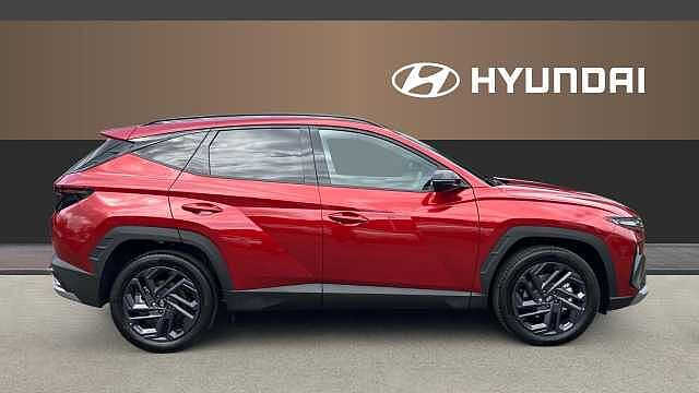 Hyundai TUCSON 1.6T 239 Hybrid Black Line 5dr Auto Hybrid Estate