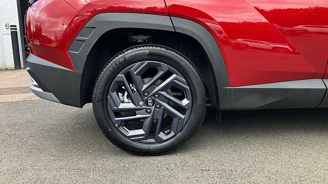 Hyundai TUCSON 1.6T 239 Hybrid Black Line 5dr Auto Hybrid Estate
