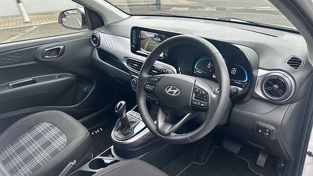 Hyundai i10 1.2 [79] Premium 5dr Auto [Nav] Petrol Hatchback