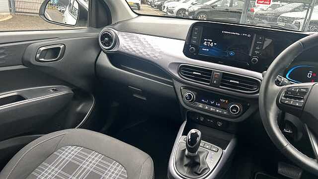 Hyundai i10 1.2 [79] Premium 5dr Auto [Nav] Petrol Hatchback