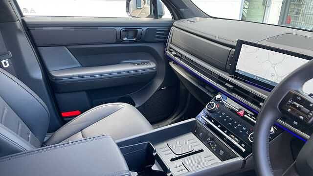 Hyundai SANTA FE 1.6 TGDi Plug-in Hybrid Calligraphy 5dr 4WD Auto Estate