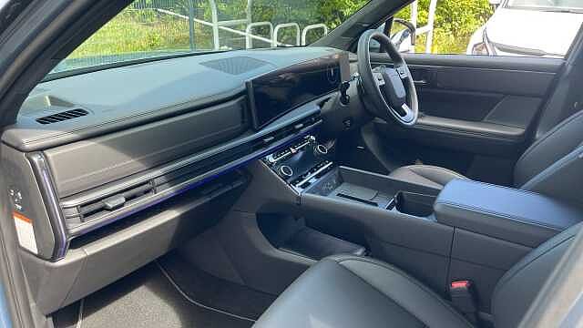 Hyundai SANTA FE 1.6 TGDi Plug-in Hybrid Calligraphy 5dr 4WD Auto Estate