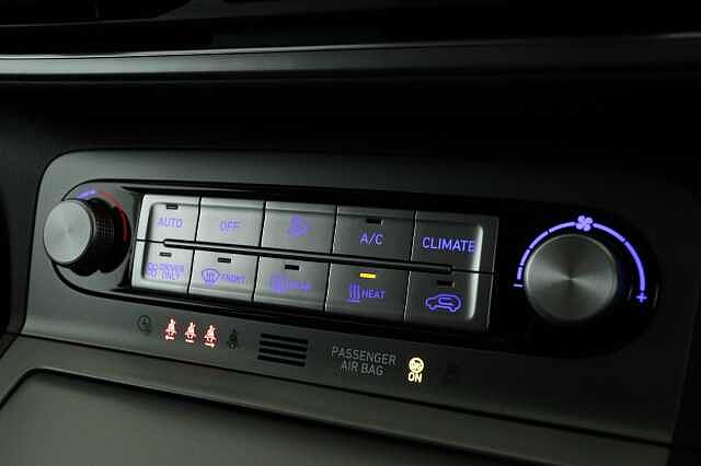 Hyundai KONA 150kW Premium 64kWh 5dr Auto Hatchback