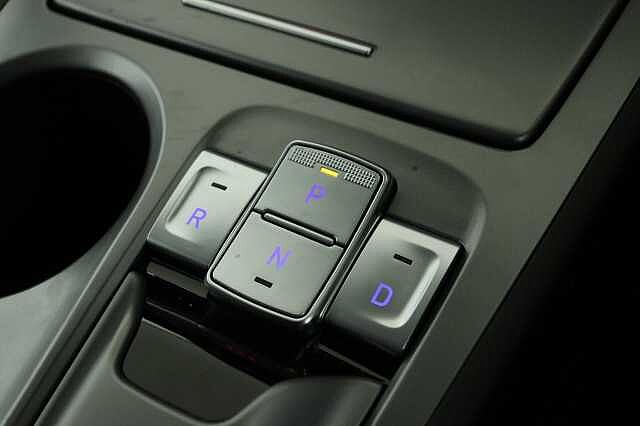 Hyundai KONA 150kW Premium 64kWh 5dr Auto Hatchback