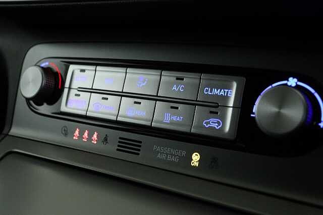 Hyundai KONA 150kW Premium 64kWh 5dr Auto Hatchback