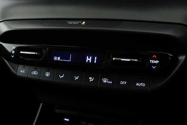 Hyundai i20 1.0T GDi Premium 5dr DCT Hatchback