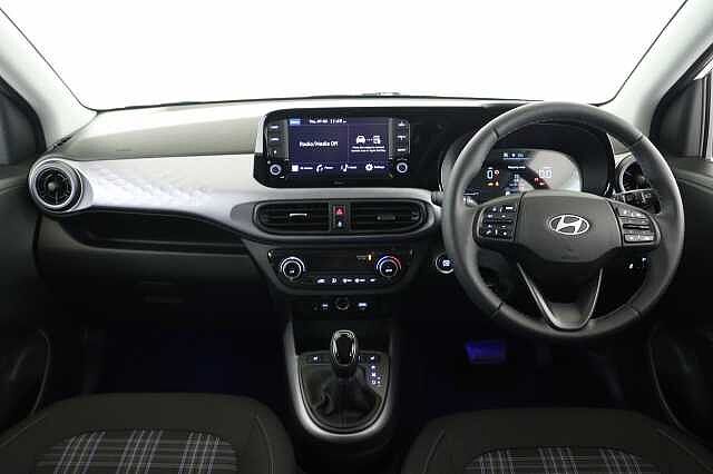 Hyundai i10 1.0 MPi Premium 5dr Auto Hatchback