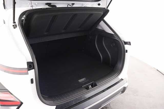 Hyundai KONA 1.6 GDi Hybrid Advance 5dr DCT Hatchback White