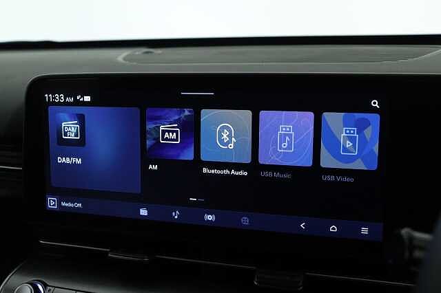 Hyundai KONA 1.6 GDi Hybrid Advance 5dr DCT Hatchback White