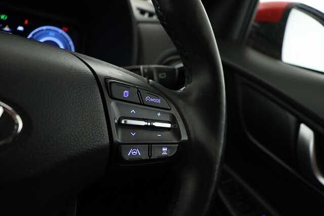 Hyundai KONA 1.6 GDi Hybrid Premium 5dr DCT Hatchback