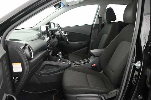 Hyundai KONA 1.6 GDi Hybrid Premium 5dr DCT Hatchback
