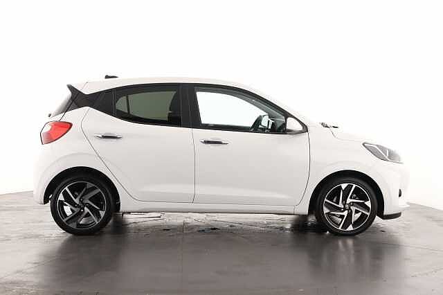 Hyundai i10 1.0 MPi Premium 5dr Auto Hatchback