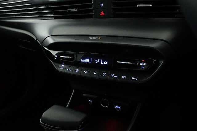 Hyundai i20 1.0T GDi Premium 5dr DCT Hatchback